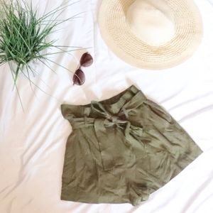 NWOT Forever 21 Green High Waisted Belted Shorts